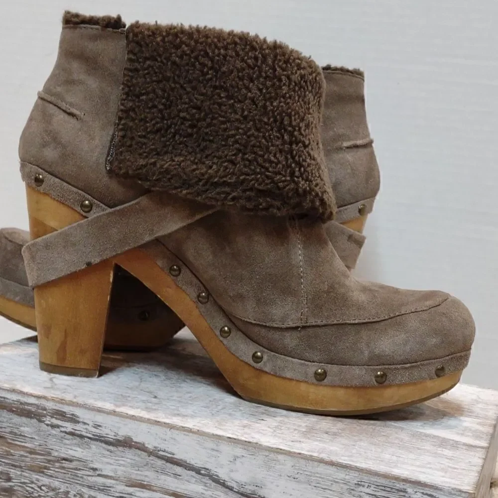 👍 Vintage Nine West  Suede Booties Retro Size 9.   A8